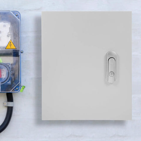 Outdoor Waterproof Plastic Electrical Distribution Box With Lock 25x30x14 Cm Vertical Control Cabinet installed