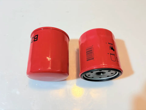 Two Pack Spin On Lube Filters For Deutz Engines And Bobcat Loaders Replaces 1163420 1185100 01185100 on white background