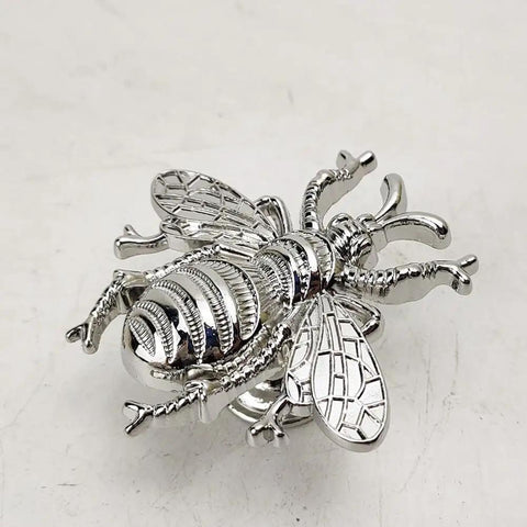 Bee Shaped Brass Wardrobe Knob And Cabinet Pull Handle For Cabinets And Drawers Single Hole Mount Silver Finish Durable Zinc Alloy