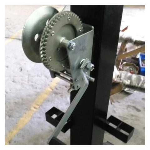 Heavy Duty Truss Tower Lift Six Meter Portable Mast With T Bar pulley system close-up view for high altitude gear setup.