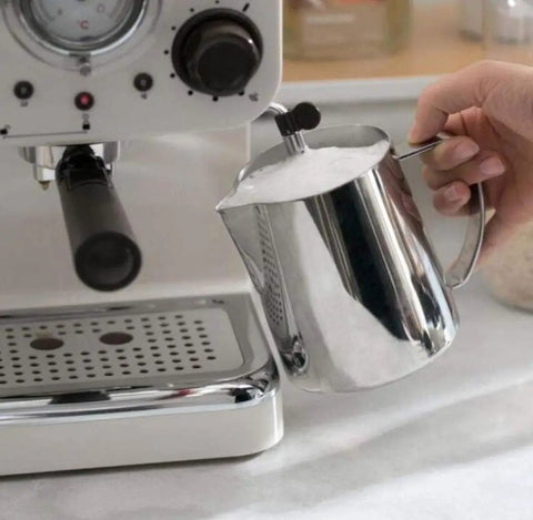 Retro Dope Semi Automatic Espresso Machine For Home Or Cafe White Metal Body With Steam And Tea Function milk frothing close-up