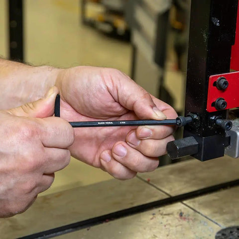Using 22-Piece Long Ball-End Hex Key Wrench Set With SAE And Metric Sizes From 1/16 Inch To 3/8 Inch And 1.5mm To 10mm on machinery