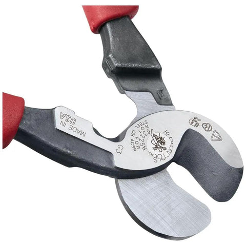 Pro Grade Journeyman High Leverage Cable Cutter And Wire Stripper For Aluminum Copper And Communications Cable With Integrated Strip Hole Cuts 4 0 Aluminum And 2 0 Soft Copper Delivers Clean Cuts And Pro Level Power Made In USA showing blade details