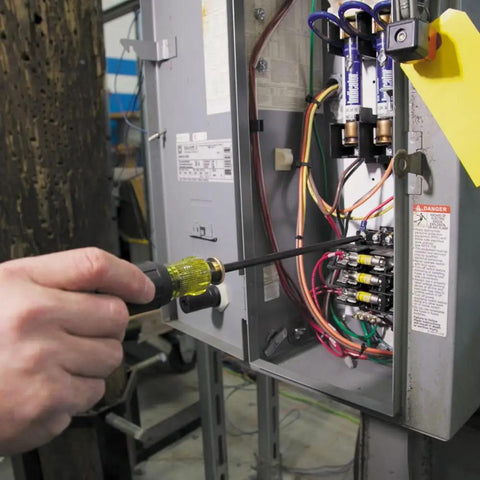 Using Adjustable 4 To 8 Inch Screwdriver With Removable Shaft Dual Tips Phillips Size 2 And One Quarter Inch Slotted Made In USA on panel