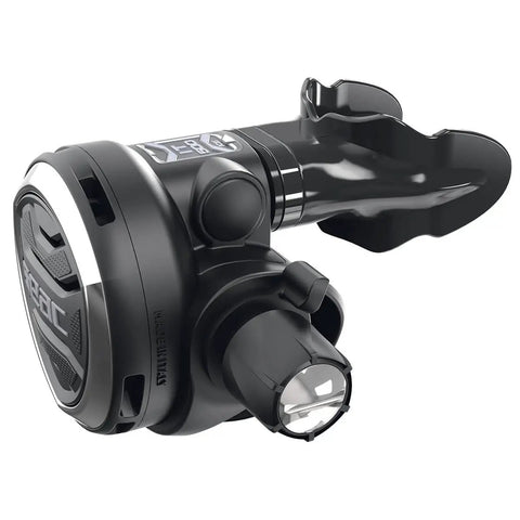 IT500 ICE Scuba Regulator and Emergency Octopus Set With Venturi Adjust, showing ergonomic dive lever and soft PU button