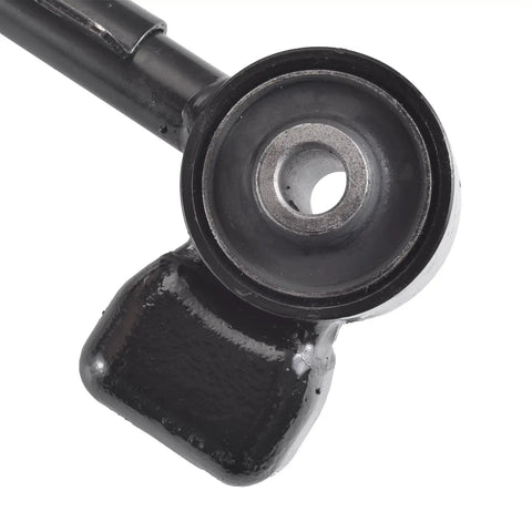 Close-up of metal bushing on 4 Piece Rear Upper And Lower Control Arm Trailing Arm Kit For 1997 2004 Nissan Pathfinder And Infiniti QX4