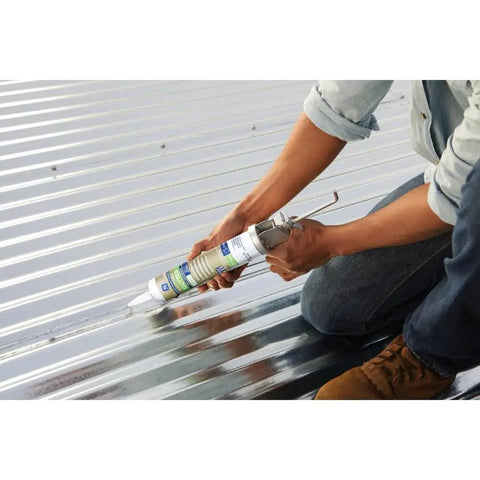 Clear Silicone Gutter Caulk 10.1 Oz, Fast-Setting Exterior Sealant for Gutters and Roof Edges, Weatherproof Bond with Strong Adhesion, 100 Percent Silicone, Perfect for Easy DIY Fixes and Outdoor Projects
