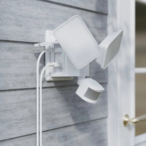 Heavy Duty LED Security Flood Light With Dual Built In GFCI Outlets Plug And Play Outdoor Power Station 5000K Crisp White Backyard Boss Setup For Yard Tools And Lawn Gear