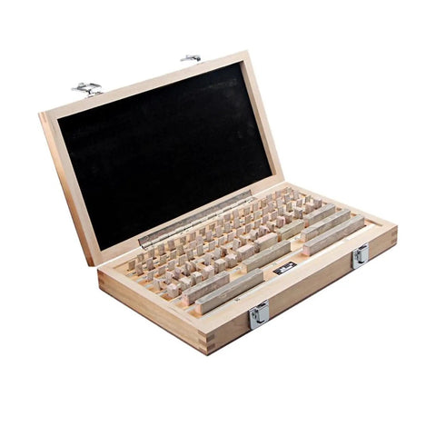 Heavy Duty 87 Piece Hss Gauge Block Set 0.5 To 100 Mm Range Dead On.001mm Calibration open wooden box with gauge blocks.