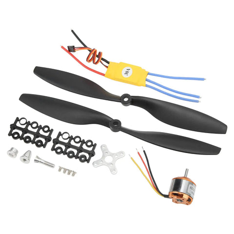 930KV Brushless Outrunner Motor With 30A ESC And 1045R Prop Kit laid out with propellers, motor, and connectors visible