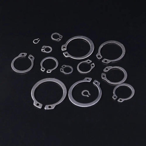 External Circlip Snap Ring Assortment Kit 150 Pieces 304 Stainless Steel 4mm To 28mm Rings on black background