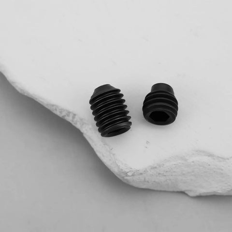Close-up of Four Pack R8 Spindle Alignment Screws For Bridgeport Vertical Milling Machines 6x6mm And 6x8mm durable steel