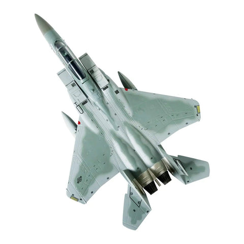 Top view of F 15 Eagle Diecast Fighter Plane 1 100 Scale Military Jet Model By Fairchild Republic, metal construction detail