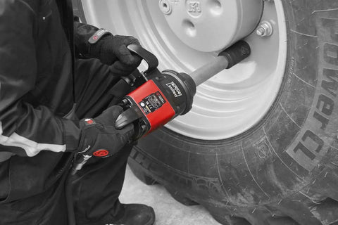 Rock Solid Air Impact Wrench Featuring Six Inch Extended Anvil And Sturdy D Handle Cranks Out Near Two Thousand Foot Pounds Reverse Torque Paired With Five Thousand Two Hundred Rpm To Crack Rusted Bolts Wide Open No Sweat At All