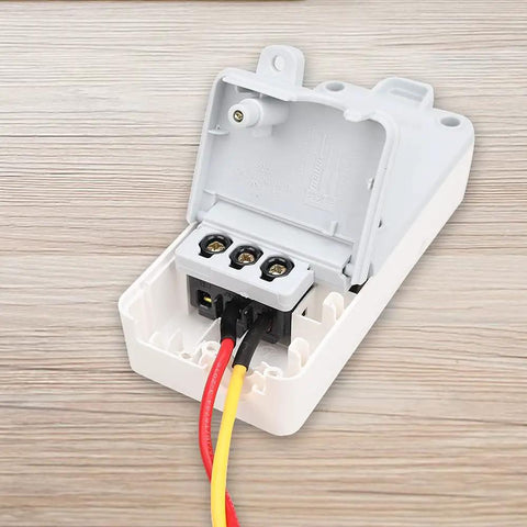Electrical junction box with incoming wires, suitable for heat shrink tubing kit use, 720 Piece Heat Shrink Tubing Kit With 8 Size Assortment In A Durable Box, 2 To 1 Shrink Ratio, Polyolefin Black Tubes For Wiring, Insulation, And Cable Protection, Withstand 600V, From Minus 55 C To 125 C, Easy Wire Wrapping And Repair.
