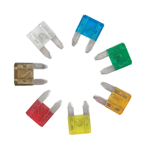 Car Mini Blade ATM Fuse Set 140 Piece Assortment With Color Coded 5A 7.5A 10A 15A 20A 25A 30A Fuses in a circular layout