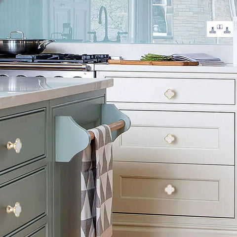 Installed Six Pcs Clover Knob Set Gold Tone Four Leaf Cabinet Drawer Pulls Zinc Alloy Single Hole Door Handle For Dresser