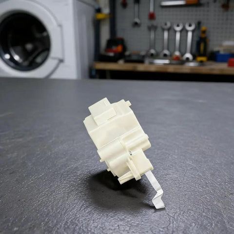 Direct Replacement Washing Machine Drain Pump Motor 4681EN1008A A000253 QC22-1 XPQ-6A Replacement Part With Efficient Water Drainage Durable Housing No-Fuss DIY Install Compatible With Select Front Load Washers. White plastic drain pump motor replacement, 12x6x6 cm, on workbench