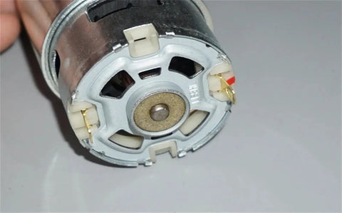 Beefy High Speed DC Motor 12V/18V Ready With 17000 RPM, Big Torque For DIY Projects, close-up of motor's backside housing