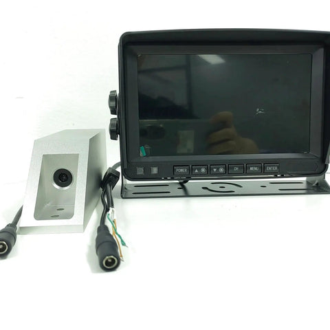 Wireless Forklift Camera System With Seven Inch Waterproof Monitor For Crisp Fork Tip Tracking In Tight Aisles To Keep Warehouse Operators Straight Up Safe And Running Like Clockwork Daily, showing the monitor and camera.