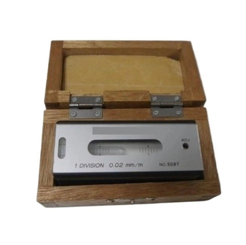 Hella Solid Spirit Level With Crystal Clear Vials For Zero Bull Precision Measuring and Multi Angle Alignment Tools in wooden case.