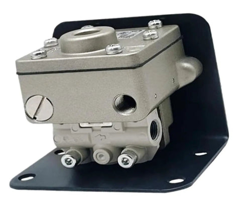Industrial Pneumatic Delay Valve VR2110 01 Component 1 Piece for Control Systems on black mounting bracket