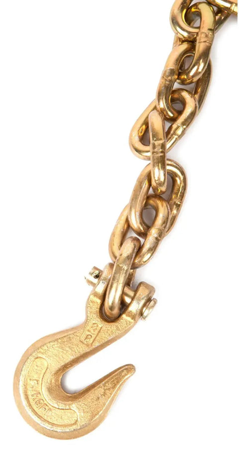 Close-up of 3/8 Inch Grade 70 Binder Chain With Clevis Hooks DOT Approved Heavy Duty Tie Down Chain For Trailers And Trucks