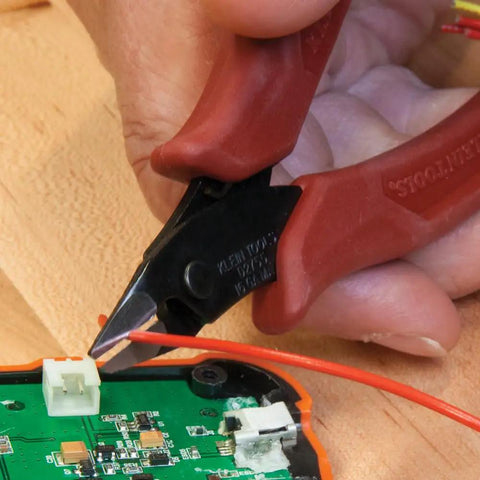 Ultra Slim 5-Inch Diagonal Flush Cutters For Micro Wire And Zip Ties, Precise Flat Cut With Pinch Cutting, Tight Space Cutter For Confined Areas, Made In USA cutting wire on circuit board.