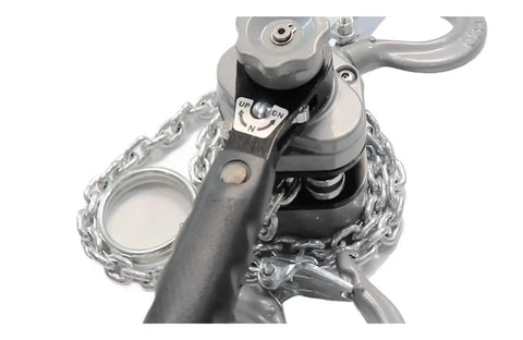 Heavy Duty 0.25 Tons Hand Chain Hoist Made From Solid Aluminum Alloy With Smooth Lever Operation for rigging tasks