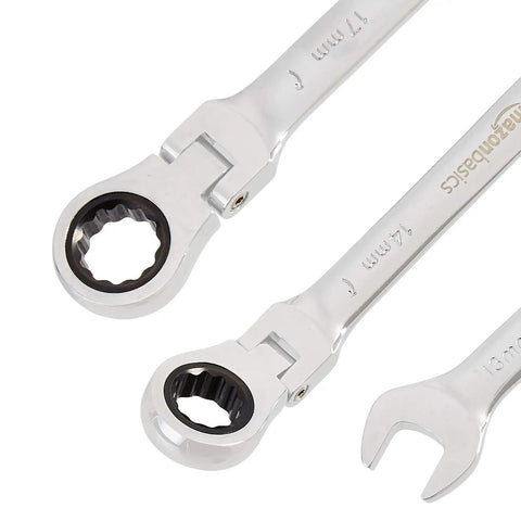 Close-up of chrome vanadium wrenches, 72-Tooth Ratcheting Wrench Set with 180 Degree Flexible Heads, 5 Piece Metric Set