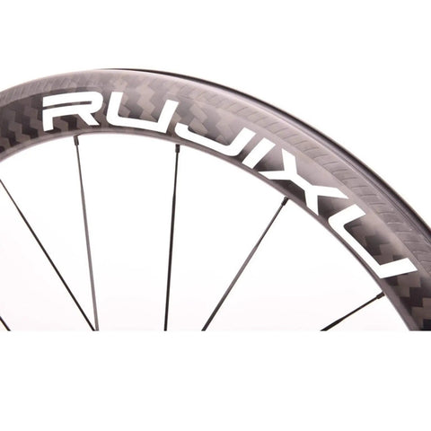 Ultralight Carbon Fiber Road Bike Wheelset With Ceramic Bearings And V Brake Front And Rear For Roadies 700C close-up