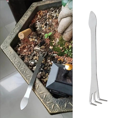 4 Pack Bonsai Rake Set Stainless Steel Root Rake Mini Kumade For Bonsai And Indoor Plants with anti-slip handle in use