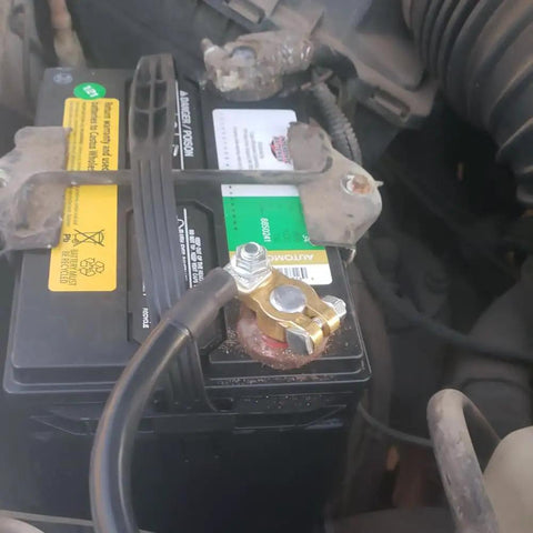 Beefy Brass Top Post Battery Terminal Connectors Set For Positive And Negative, Marine Car Boat RV Ready, installed view