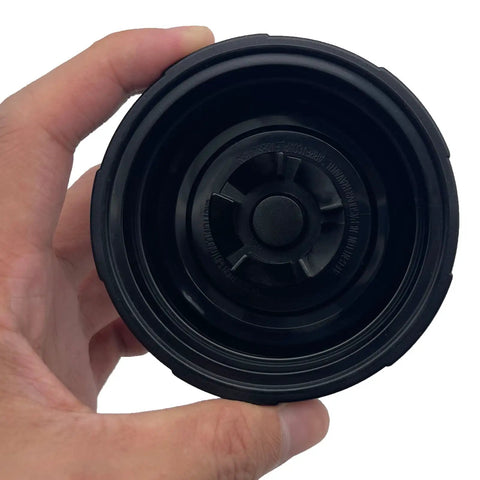 5 Fin Extractor Blade Replacement With Gasket For Nutri Blenders 700W hand-held view showing fins and gasket design
