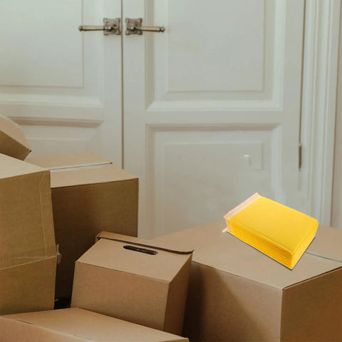 Waterproof Bubble Mailers 25 Pack 28x37 cm Plus 6 cm Thick Self Adhesive Padded Envelopes on shipping boxes