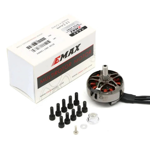 Set Of Four Boss Level Brushless Motors For Rc Fpv Racing Quads 2807 Frame 1500 Kv with screws and box displayed.