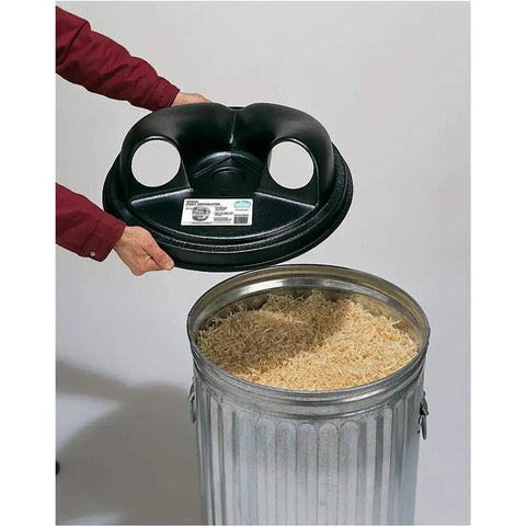 Top Tier Cyclone Dust Collection Separator Fits 20 To 21 Inch 30 Gallon Trash Cans Rock Solid Abs Plastic design above sawdust-filled trash can.