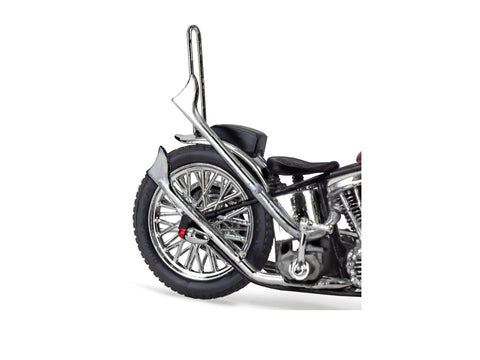 Rear wheel detail of California street chopper from 1929 Ford Model A Hot Rod Pickup With California Street Chopper 1:25 Scale Kit