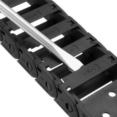 Open Type Drag Chain Cable Carrier With End Connectors 10x30mm 1 Meter Plastic Cable Guide in black, close-up view