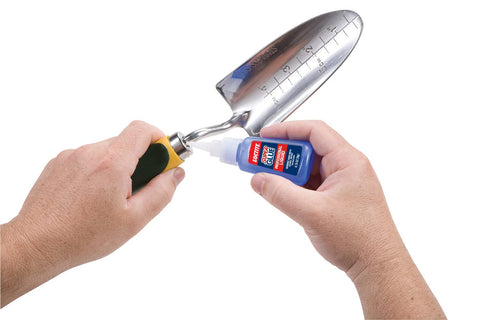 Hands applying Heavy Duty Super Glue for Fast, Strong Bond on Plastic, Wood, Metal and Crafts, Clear Liquid Adhesive With Quick Dry Cyanoacrylate