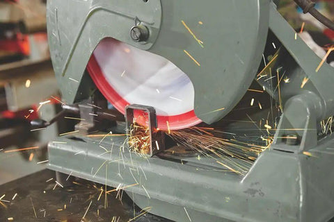 12 Inch Segmented Rim Diamond Edge Cutoff Wheel For Metal, 1 Inch Arbor, Wet Or Dry Use cutting steel with sparks