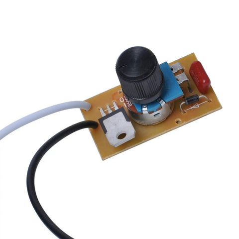 Smooth Rotary Dimmer Switch With Knob For 200 Watt Bulbs, 120 Volt Manual Control Replacement For Led Halogen And Incandescent Lights No Sweat Install For Indoor And Outdoor Settings circuit board with dimmer knob and wires.