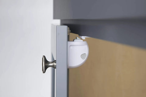 Adhesive Magnetic Cabinet Locks Set With 16 Locks And 4 Keys White Finish No Tools Needed For Most Cabinets Easy Install With 3M Adhesive Security For Kid Safe Childproofing Kitchen Dresser Pantry