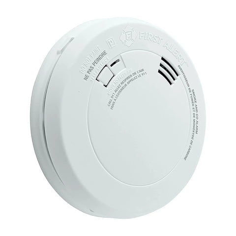 Combo Smoke And CO Alarm With 10 Year Battery And Voice Alerts, Location Alerts Show Where The Danger Is, Slim Low Profile Design, Easy To Install, Detects Fire And Carbon Monoxide For Whole Home Safety unit, side view.
