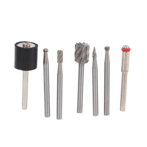 Solid Choice 121 Piece Rotary Tool Accessory Kit with high-speed steel grinding needles and metal blades for precision work.