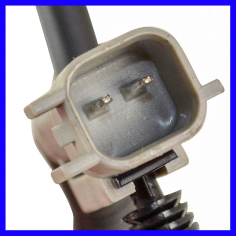 Close-up of electrical connector for Front Left And Right Wheel Bearing And Hub Assembly Set For 2005 2010 Jeep Grand Cherokee And 2006 2010 Commander