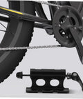Sturdy Aluminum Roof Rack Bike Carrier Mount With Quick Release Fork Bracket Built Tough For Easy Car Roof Transport Beefy Mountain Bike Luggage Rack Simple Installation And Secure Travel, close-up of quick-release mechanism.