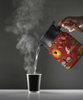 Vintage Floral Pattern Tea Pot With Built-In Infuser, pouring into cup, insulated stainless steel design, 800ml teapot