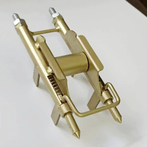 Universal Cable Threading Aid Tool Helper For 118 120 And 86 Bottom Boxes Switch Boxes Portable Pro Grade High Efficiency Wire Threading Device For Electricians With Smooth Glide And Easy One Hand Operation brass cable threading tool