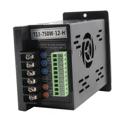 Single Phase To Three Phase VFD Inverter For Spindle Motors, 220V 0.75kW 1HP 5A Variable Frequency Drive, side view with terminals